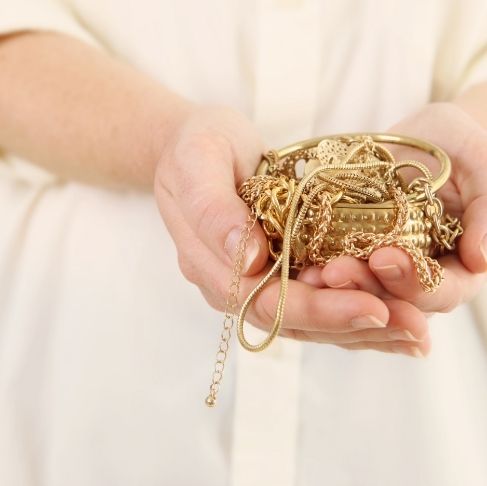 Goldankauf in Pforzheim | Zahngold | Goldbarren und Goldmünzen